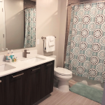 Liberty Harbor East Guest Suite Bathroom